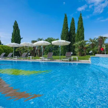 Otel Active Paradiso 4*