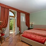 Отель Active Paradiso