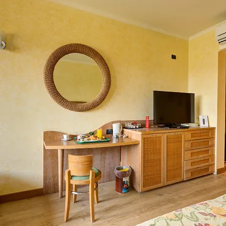 Active Paradiso 4* Peschiera del Garda