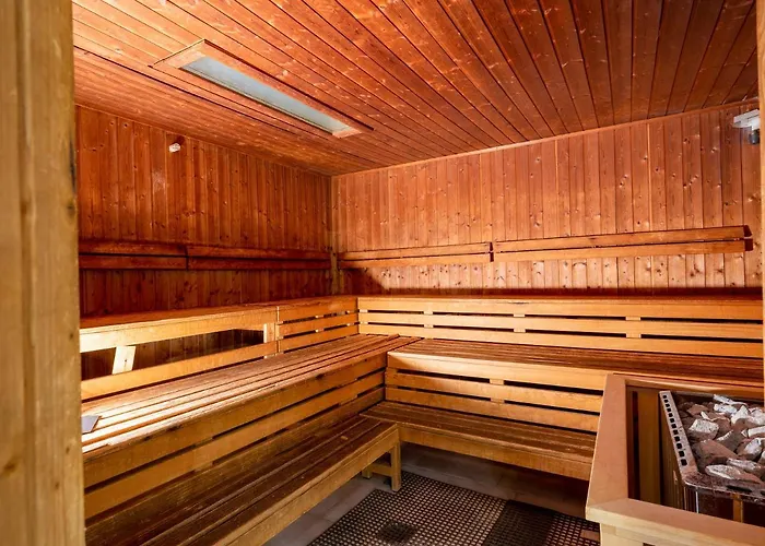 Отель Active Paradiso 4*